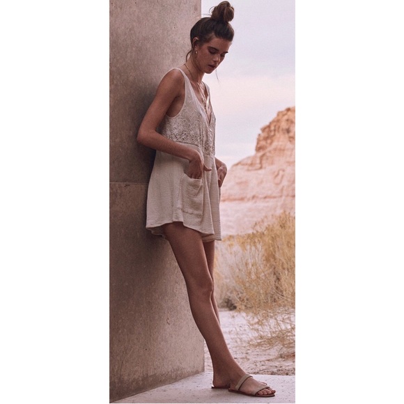 spell scorpio romper